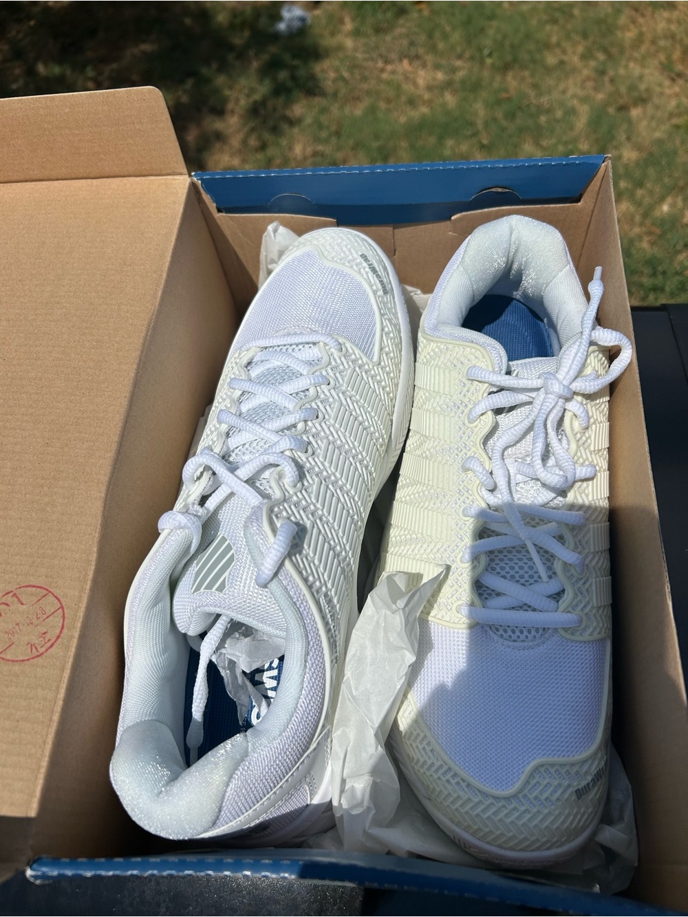 Brand New K Swiss Men's Hypercourt™ Express Tennis Court Shoes in White